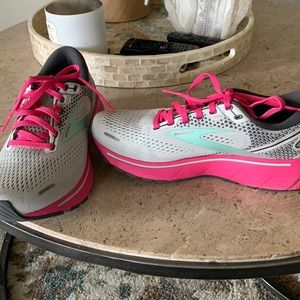 Barely used Brooks Ghost running shoes